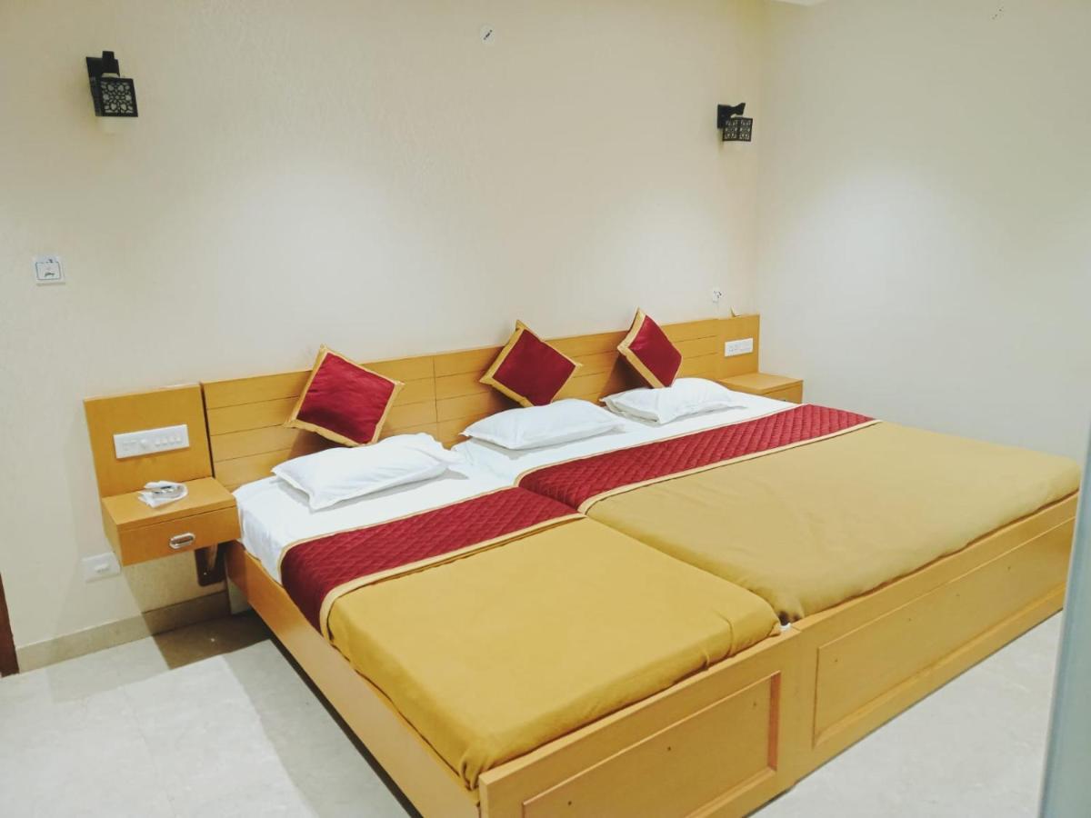 Masa Mahal And Lodge Sivaganga Exteriör bild